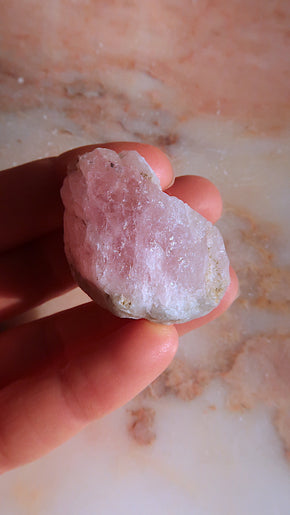 Raw Pink Morganite