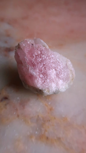 Raw Pink Morganite