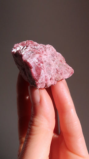 Premium Raw Rhodonite