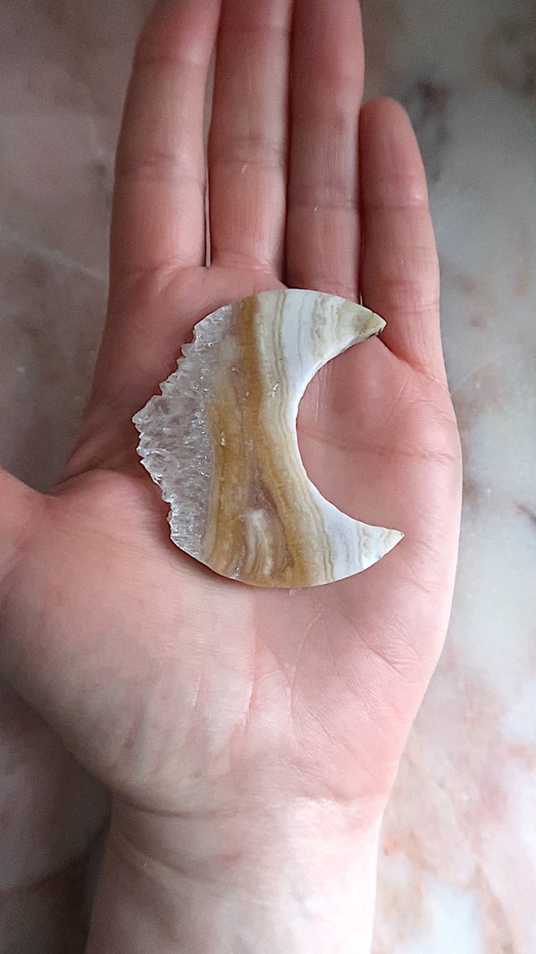 Agate Half Moon