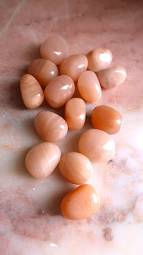 Pinky Peach Aventurine Tumbles