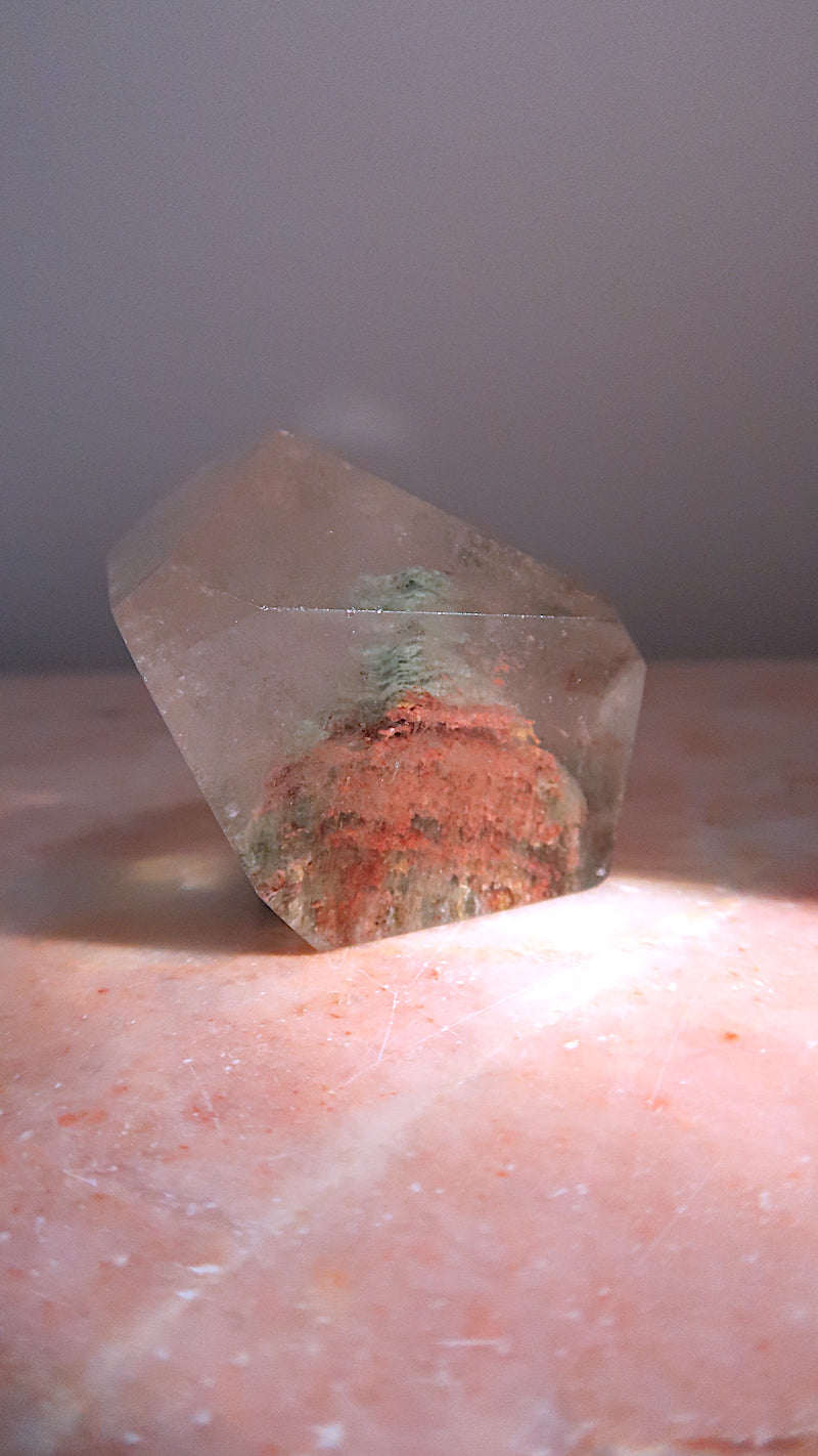 Premium Garden Quartz (Phantom detail)