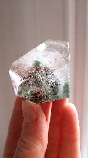 Premium Garden Quartz (Phantom detail)