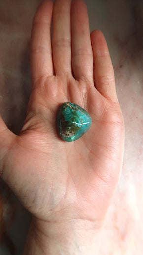 Aqua Blue Opal Tumble