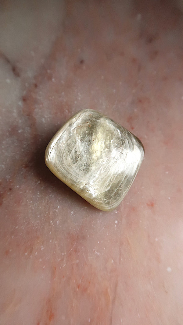 Golden Mica