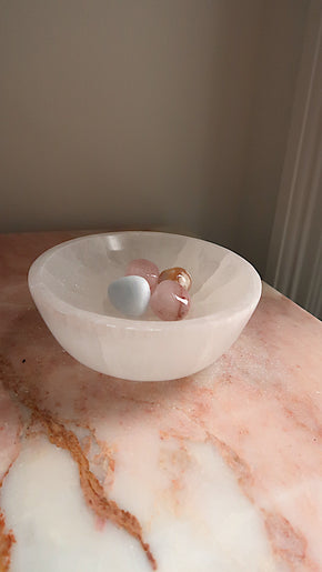 Large Selenite Bowl