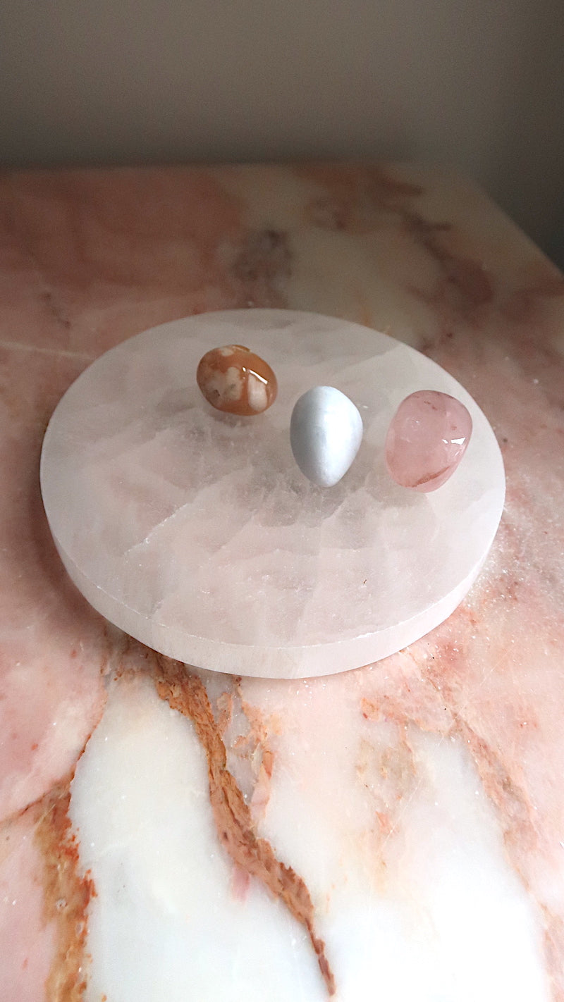 Selenite Plate (charging)