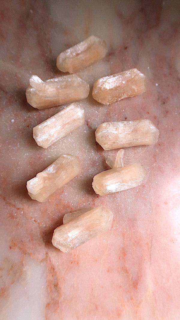 Peach Stilbite Blades