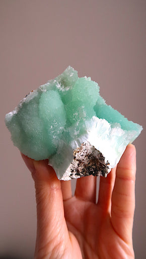 Large Premium Hemimorphite