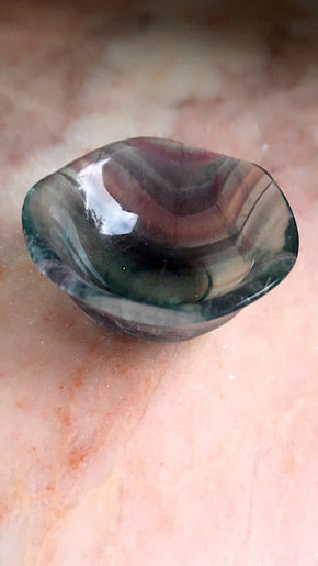 Fluorite Wavy Bowl