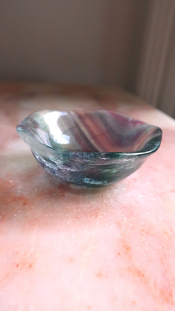 Fluorite Wavy Bowl