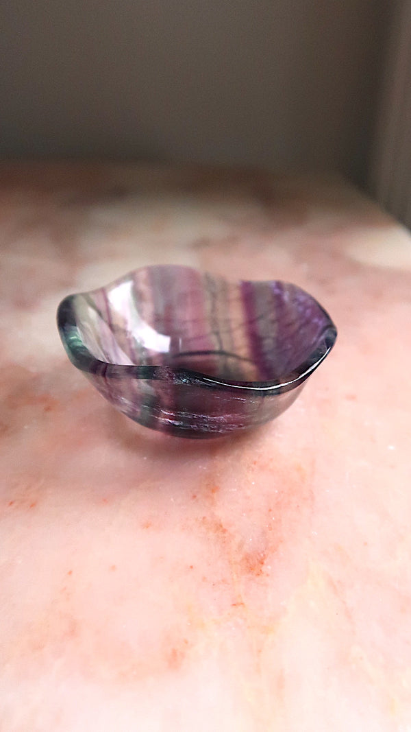 Fluorite Wavy Bowl