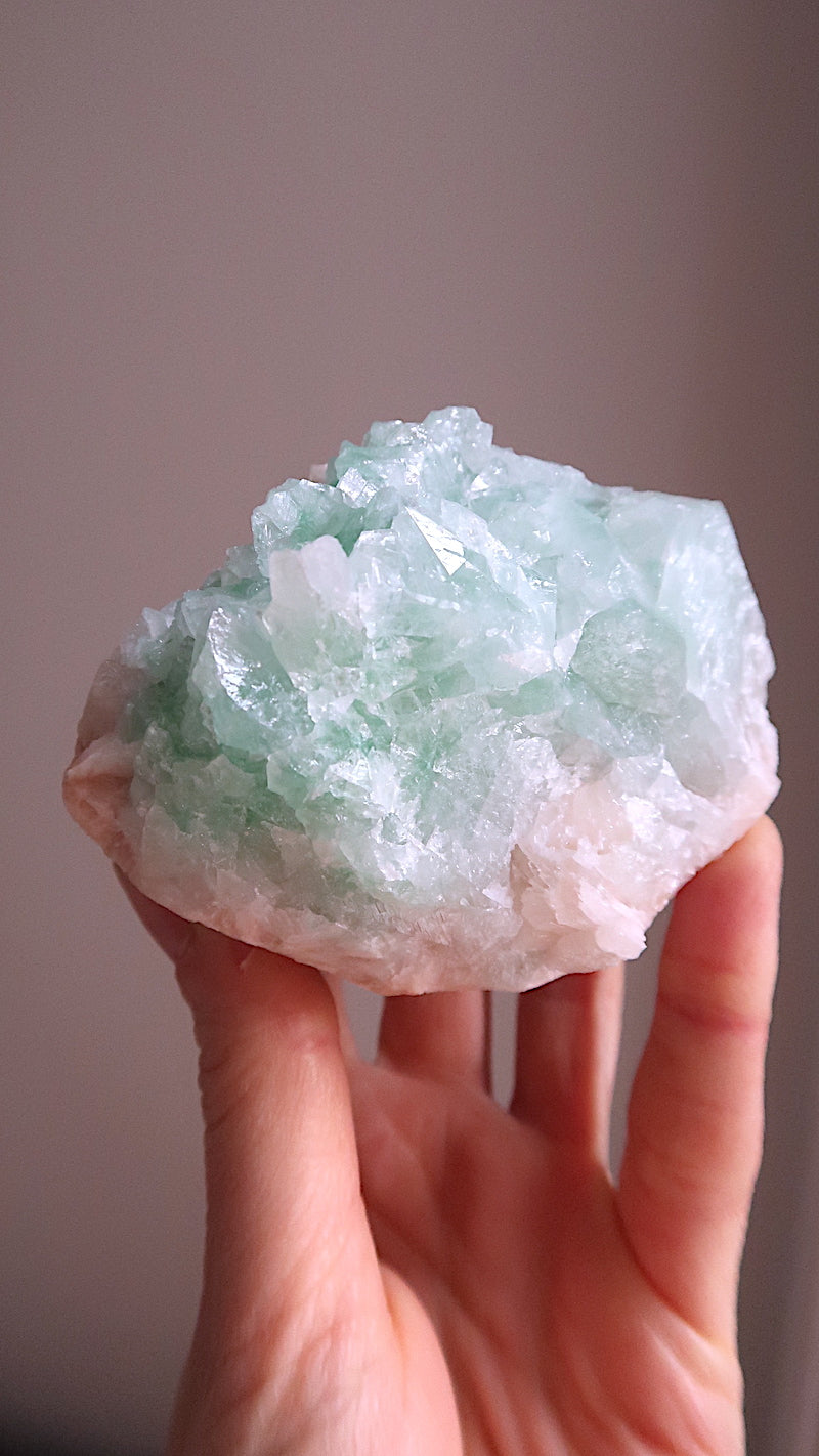 Special: Green Apopohyllite Cluster