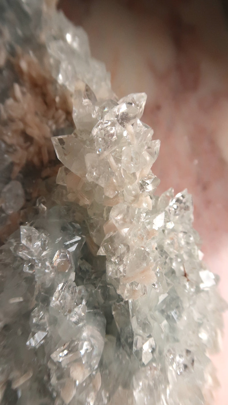 Special: Large Apophyllite Flowers & Stilbite