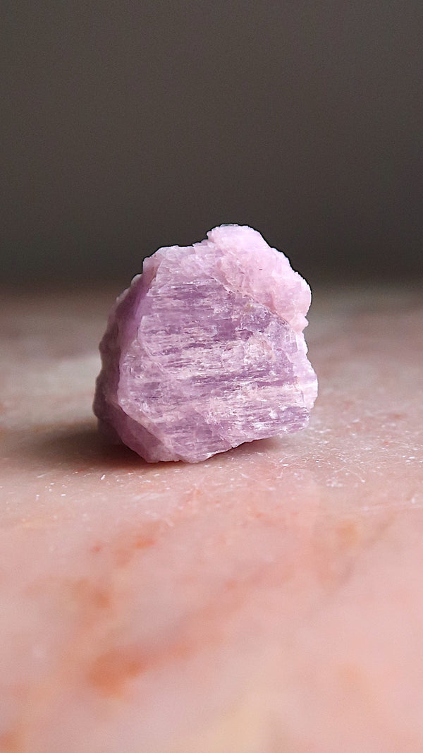 Raw Pink Kunzite