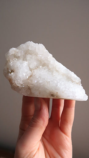 Anandalite Quartz (natural rainbow flecks)