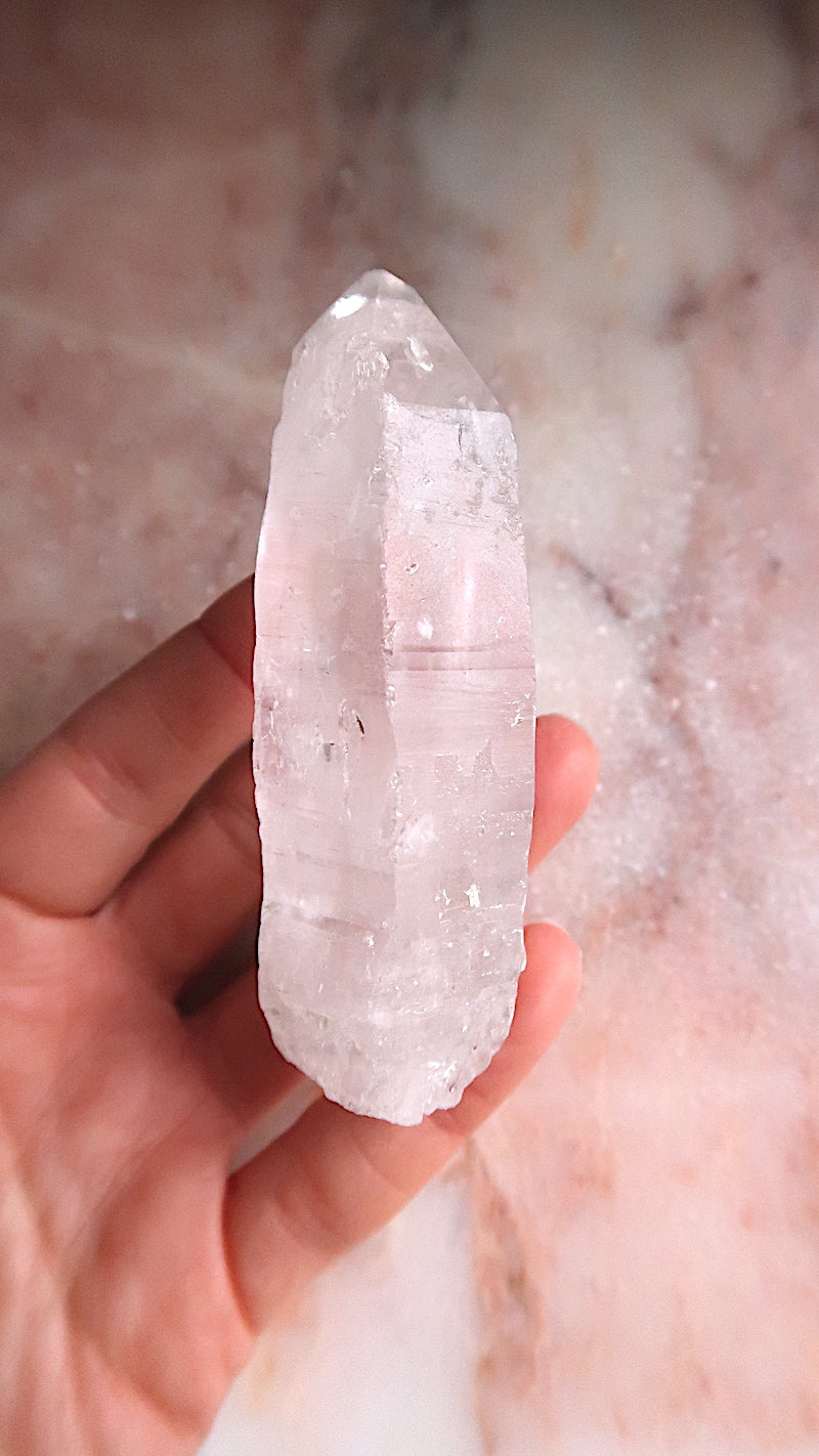 Clear Quartz With Self-Healing
