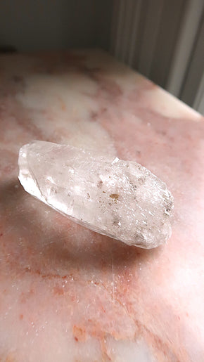 Clear Quartz With Self-Healing