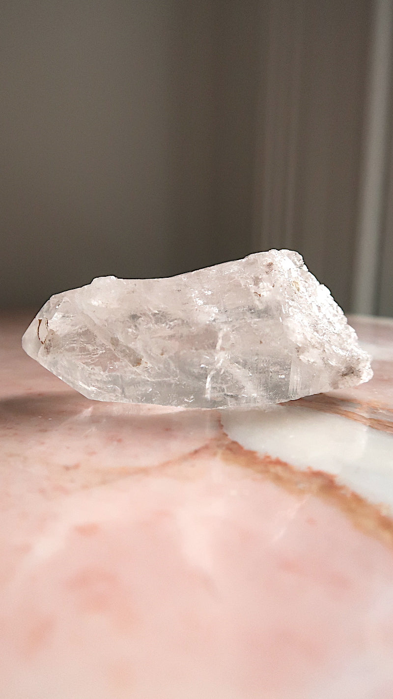 Clear Quartz With Self-Healing