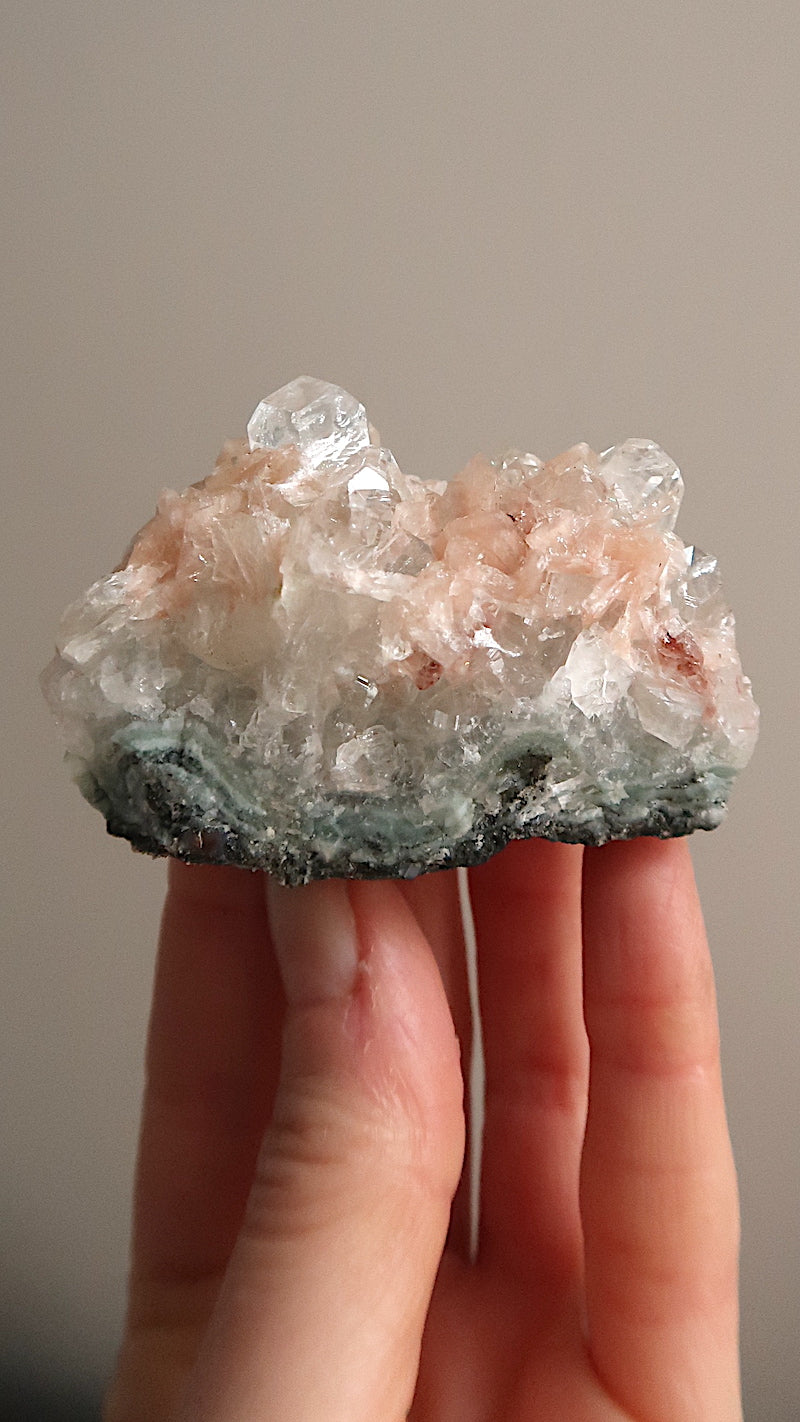 Apophyllite & Stilbite