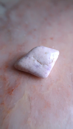 Pink Lilac Tanzanite