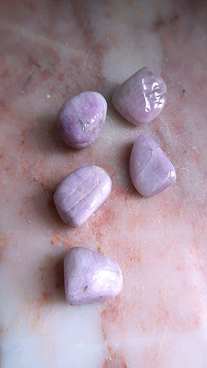 Pink kunzite Tumbles