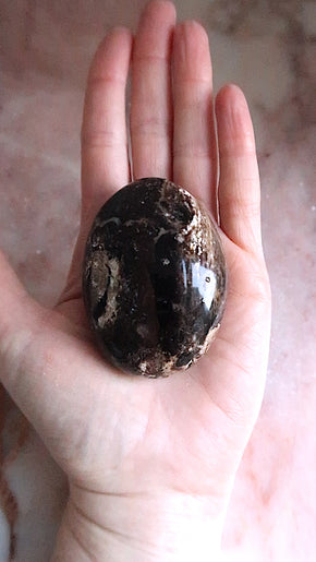 Brown Opal (part raw/polished)