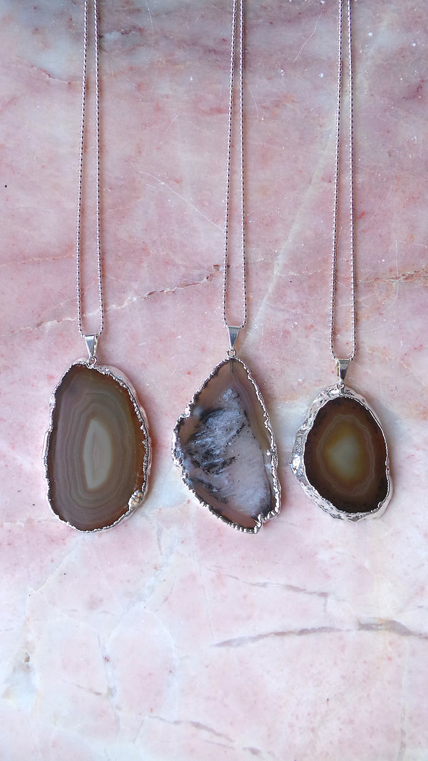 Natural Agate necklace (silver)
