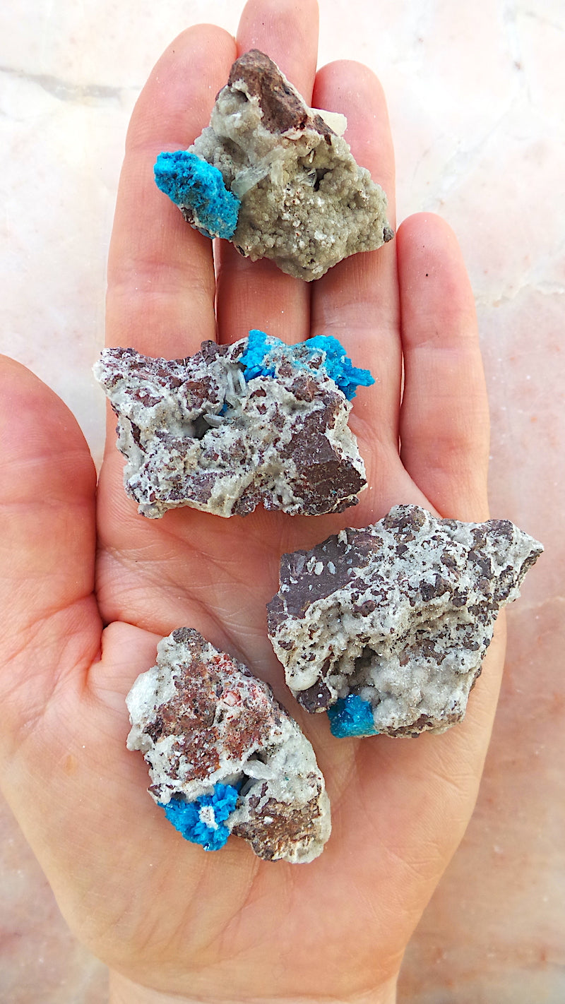 Raw Small Cavansite