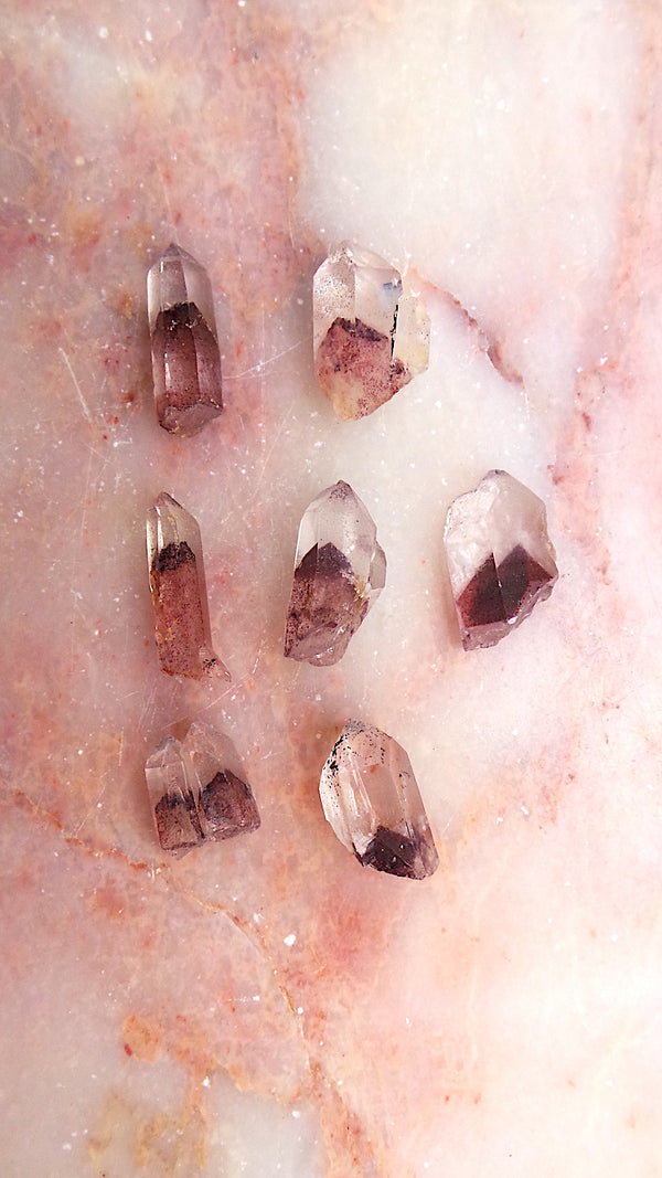 XS Raw Phantom Quartz Points